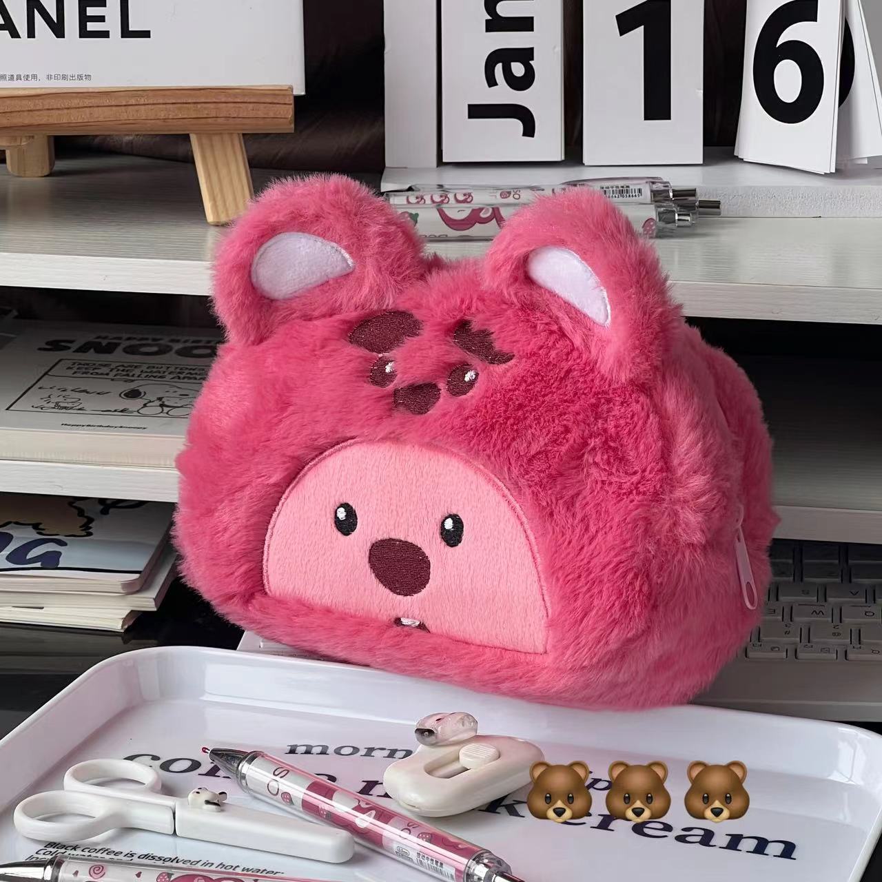 Cartoon Plush Pencil Bag Stude - огляд і ціна Pencil Case Large